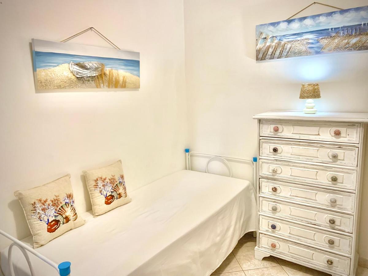 Casa Di Famiglia Apartment Alghero Luaran gambar